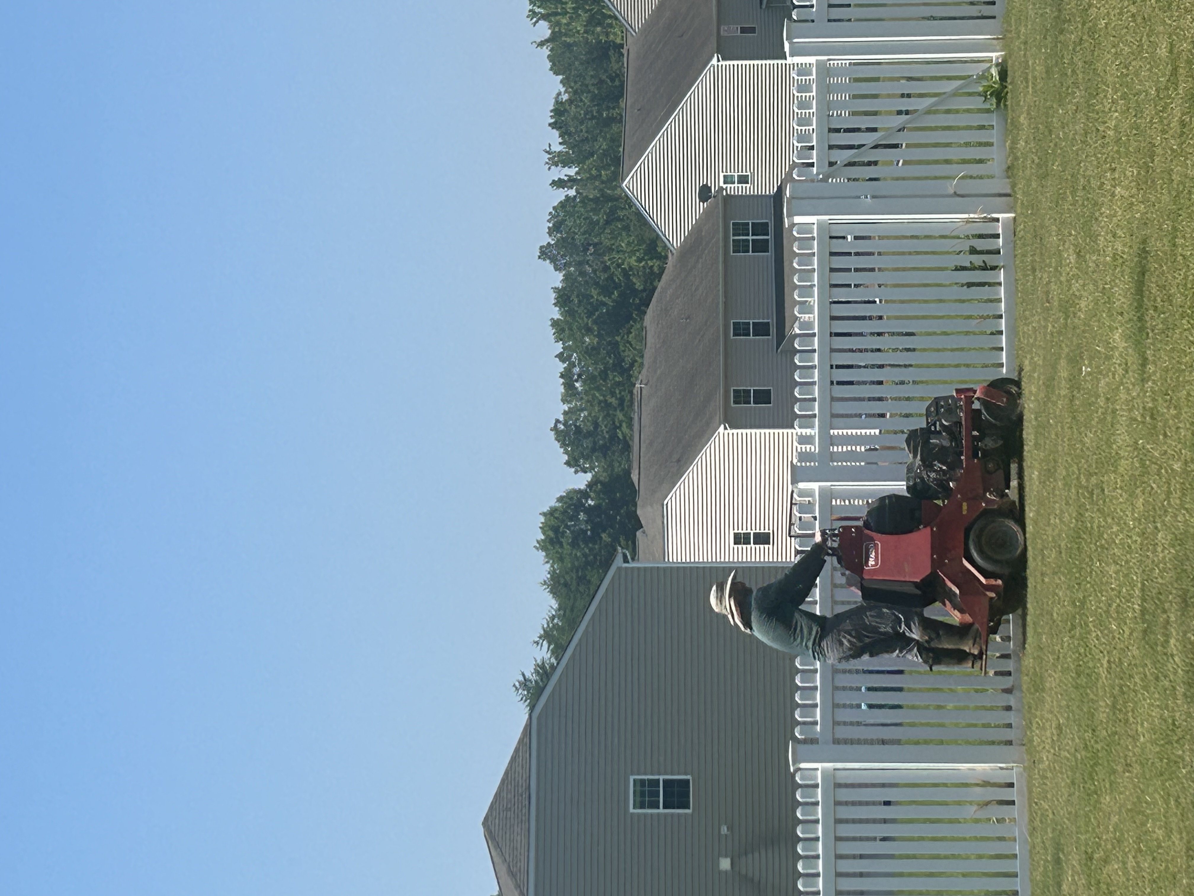 Professional lawn care and landscaping services in Charlotte, NC